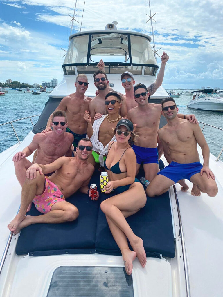 people are happy to rent a party boat in Fort Lauderdale
