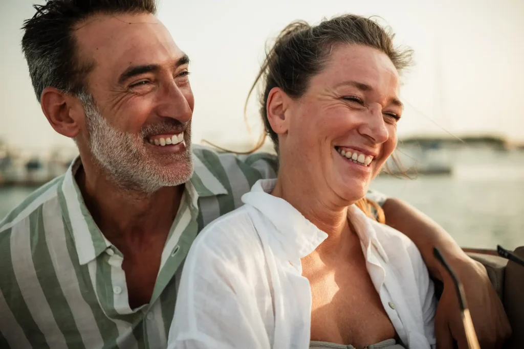 couple enjoying a private boat experience in fort lauderdale