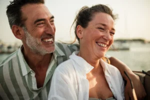 couple enjoying a private boat experience in fort lauderdale