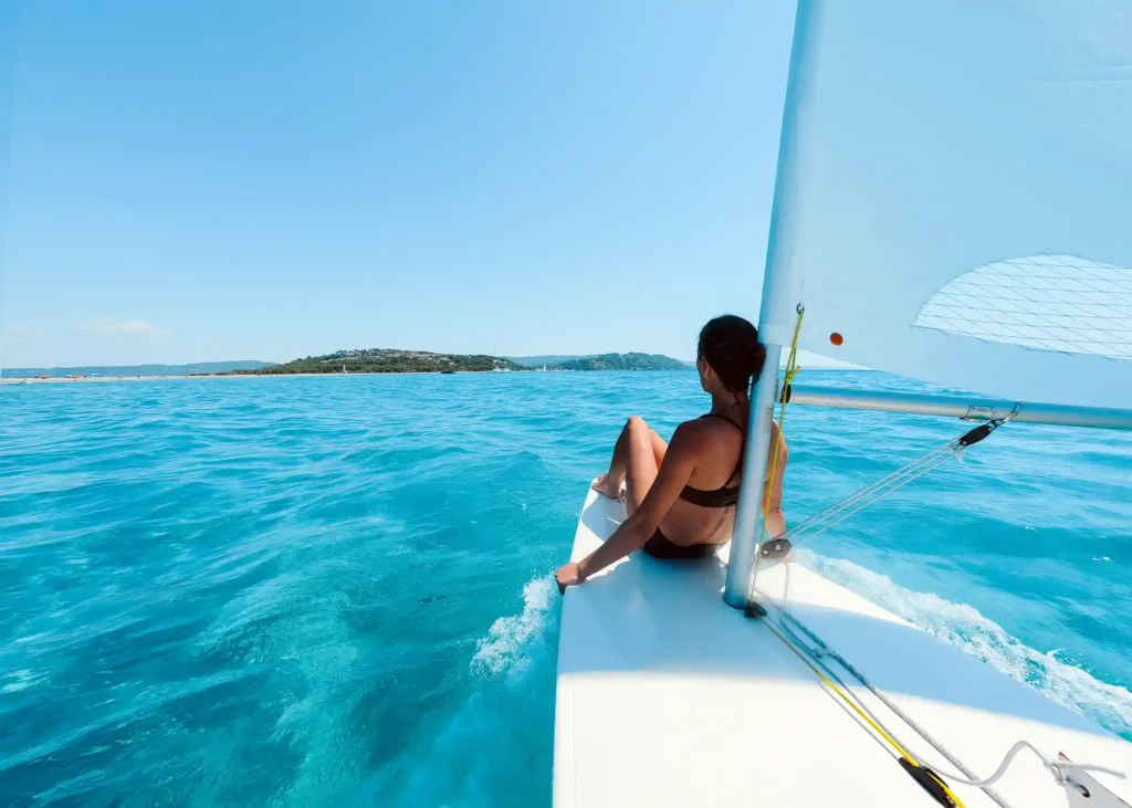 woman in a sailing charter experience in fort lauderdale